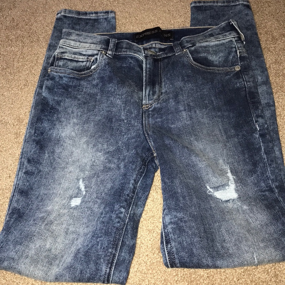 DISTRESSED EXPRESS JEANS WORN ONCE.